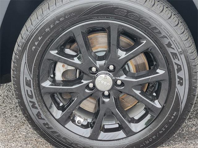 used 2017 Jeep Cherokee car, priced at $14,245