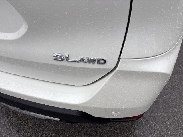 used 2020 Nissan Rogue car, priced at $18,955