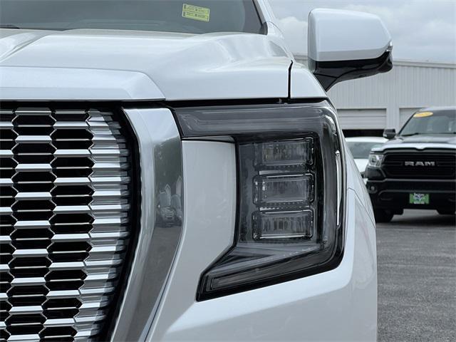 new 2024 GMC Yukon XL car, priced at $88,353