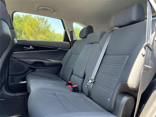 used 2018 Kia Sorento car, priced at $16,941