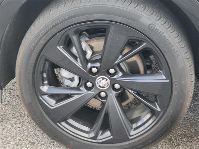 used 2023 Buick Envision car, priced at $25,498