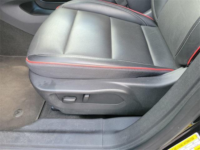 used 2023 Buick Envision car, priced at $25,498