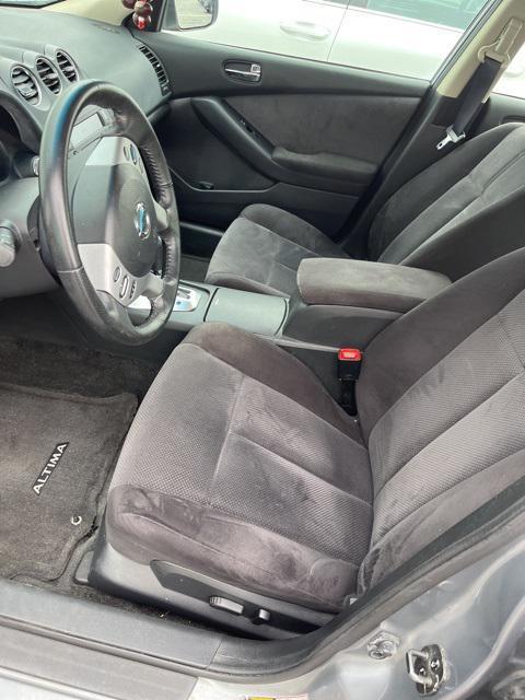 used 2008 Nissan Altima car, priced at $7,179