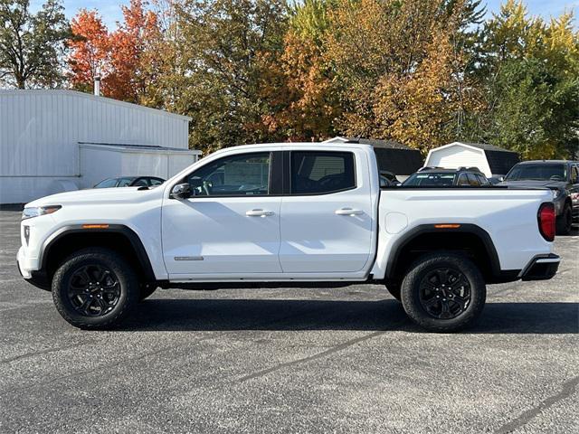 new 2024 GMC Canyon car, priced at $40,428