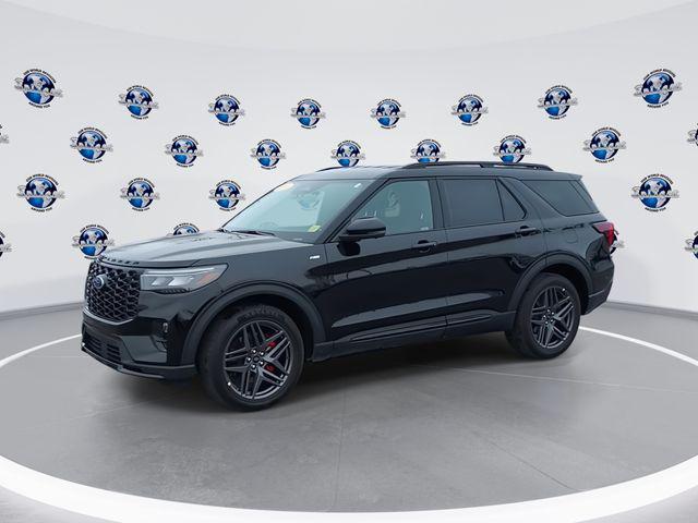 used 2025 Ford Explorer car, priced at $40,490