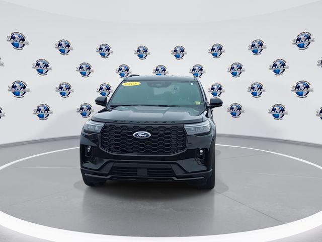 used 2025 Ford Explorer car, priced at $40,490