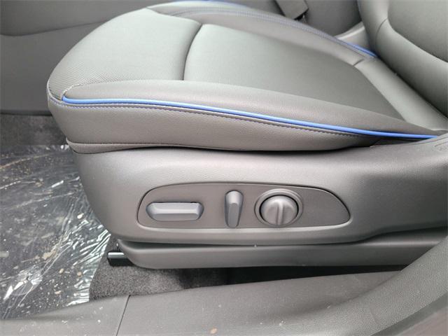 new 2025 Buick Encore GX car, priced at $32,375
