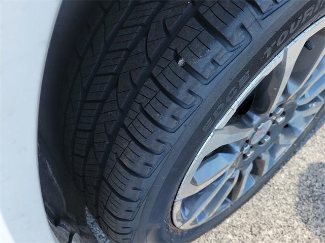 used 2021 GMC Acadia car, priced at $29,417