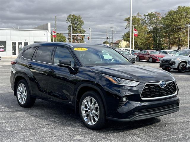 used 2024 Toyota Highlander Hybrid car, priced at $51,378