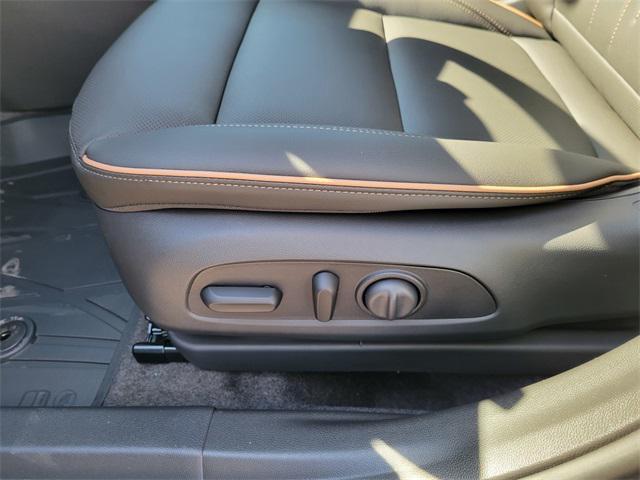 new 2025 Buick Envista car, priced at $31,735