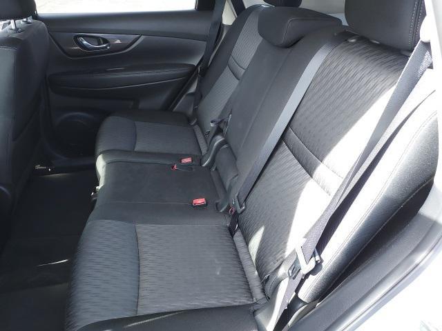 used 2019 Nissan Rogue car, priced at $17,924