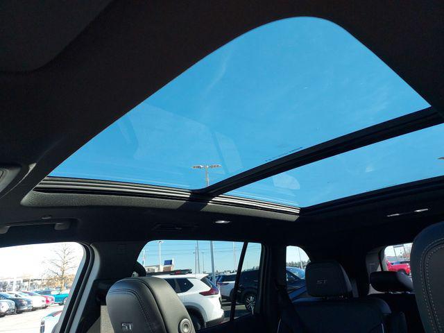 new 2026 Buick Enclave car, priced at $59,725