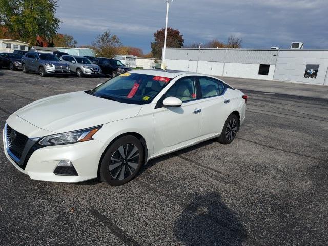 used 2022 Nissan Altima car, priced at $22,841
