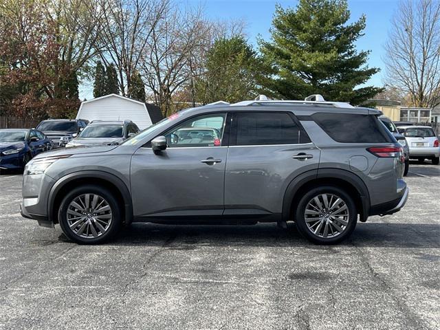 used 2022 Nissan Pathfinder car, priced at $30,921