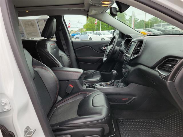 used 2019 Jeep Cherokee car, priced at $17,538