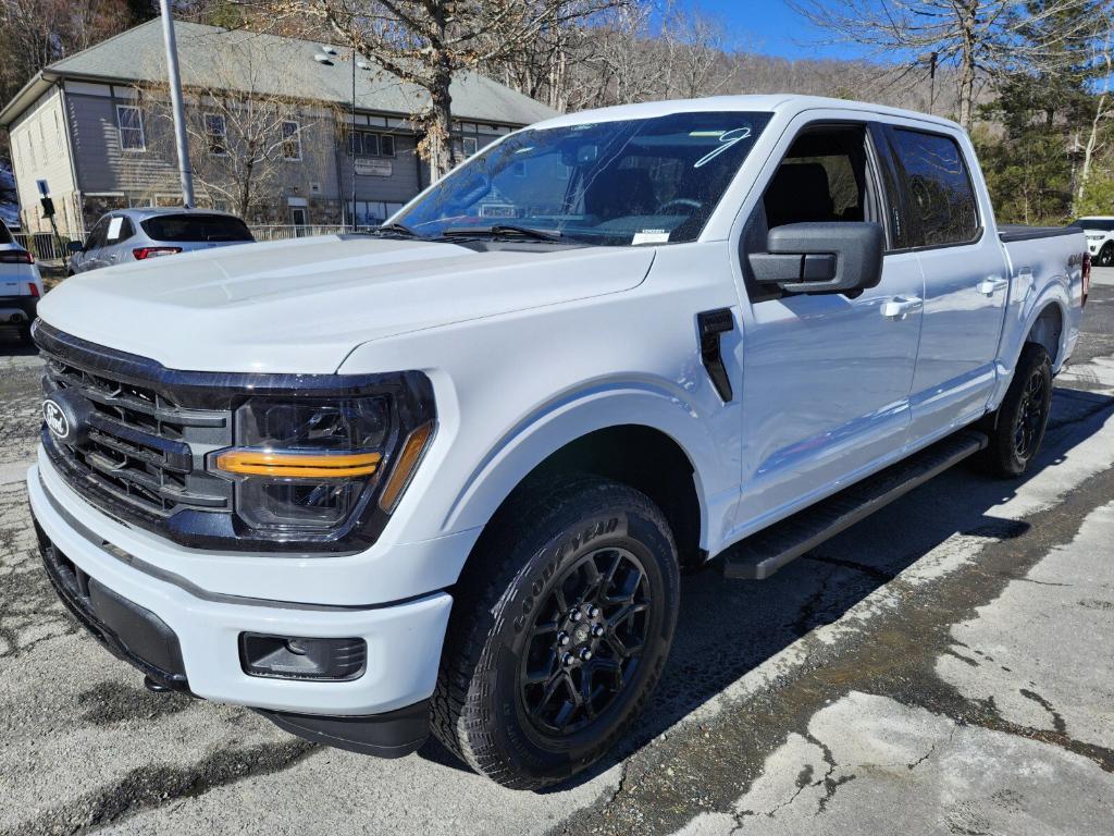 new 2024 Ford F-150 car, priced at $51,425