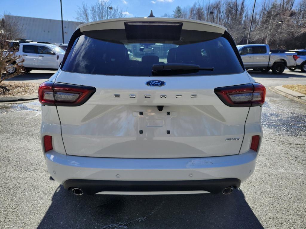 new 2025 Ford Escape car, priced at $40,730