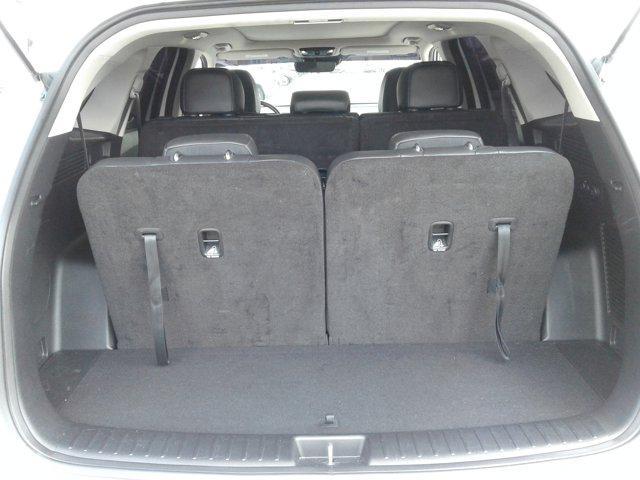 used 2025 Kia Sorento car, priced at $33,383