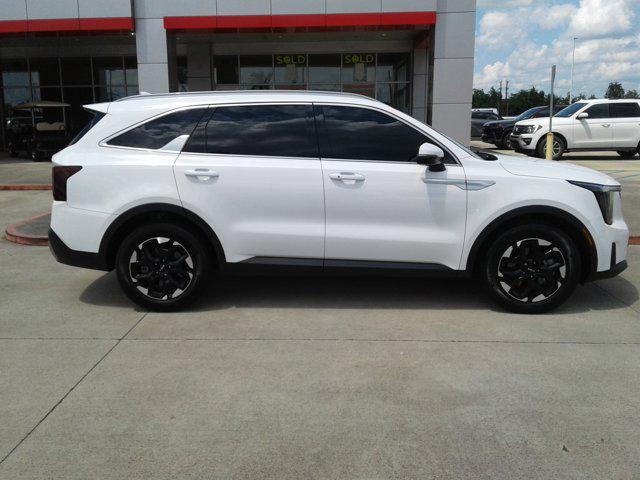 used 2025 Kia Sorento car, priced at $33,383