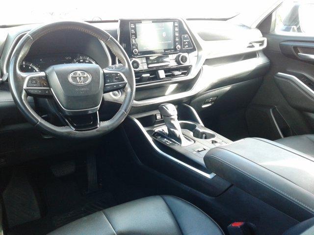 used 2021 Toyota Highlander car, priced at $28,988