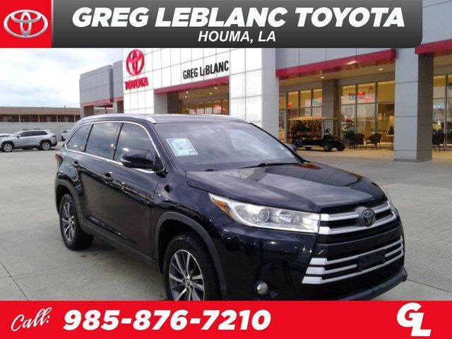 used 2019 Toyota Highlander car, priced at $24,080