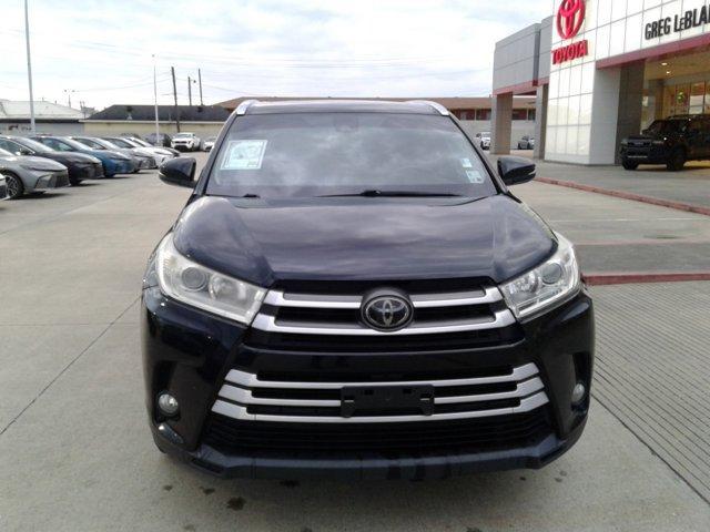 used 2019 Toyota Highlander car, priced at $24,080