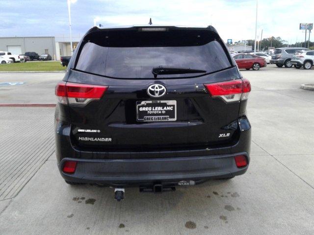 used 2019 Toyota Highlander car, priced at $24,080