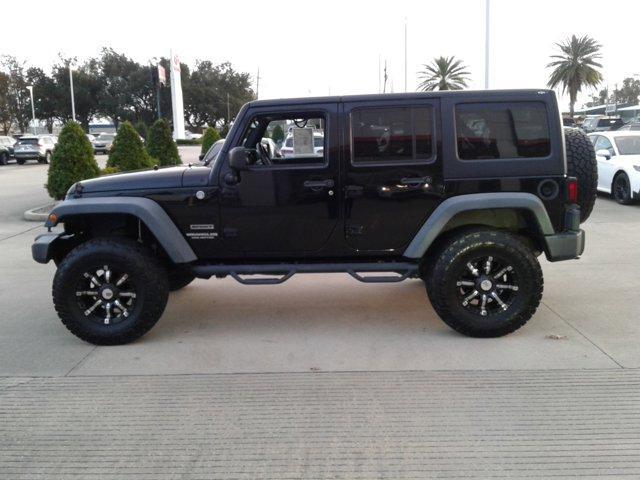 used 2015 Jeep Wrangler Unlimited car, priced at $21,413