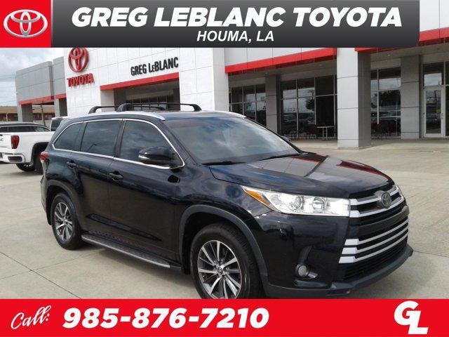 used 2017 Toyota Highlander car, priced at $18,958