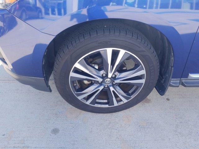 used 2017 Nissan Pathfinder car, priced at $13,994