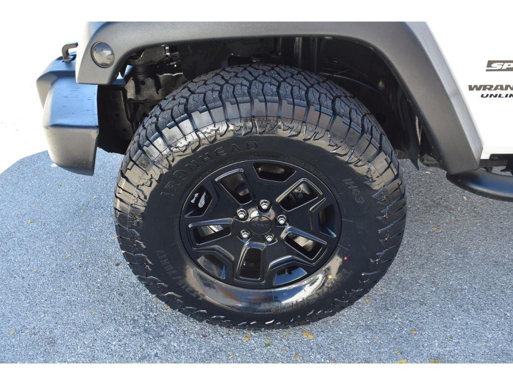 used 2016 Jeep Wrangler Unlimited car, priced at $19,999