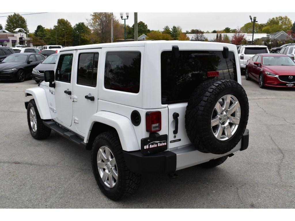 used 2015 Jeep Wrangler Unlimited car, priced at $17,777