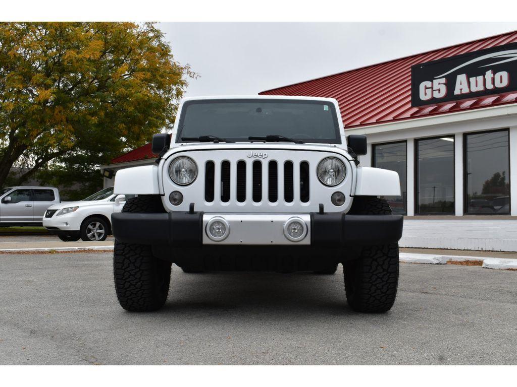 used 2015 Jeep Wrangler Unlimited car, priced at $17,777