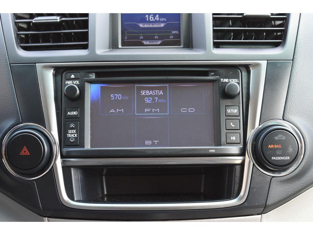 used 2013 Toyota Highlander car, priced at $13,333