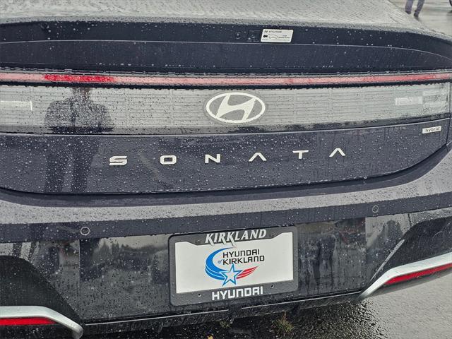 new 2025 Hyundai Sonata Hybrid car, priced at $37,347