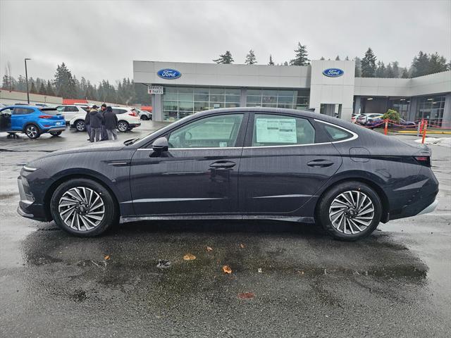 new 2025 Hyundai Sonata Hybrid car, priced at $37,347