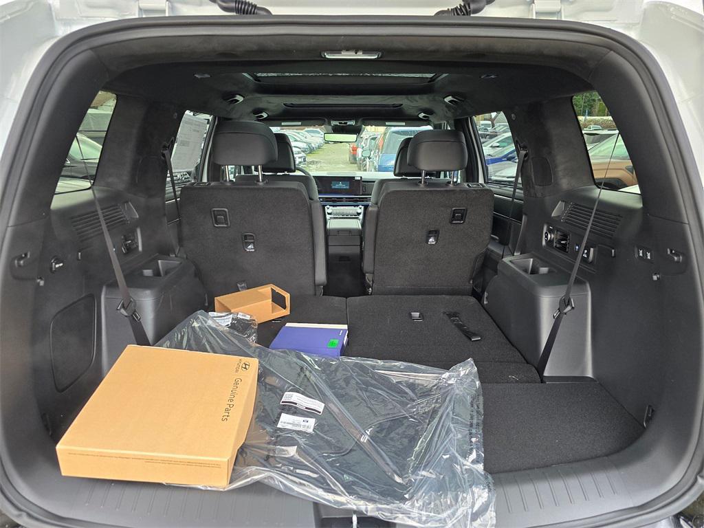 new 2025 Hyundai Santa Fe car, priced at $41,642