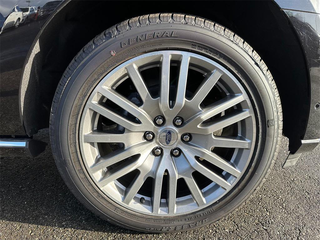 new 2024 Ford Expedition Max car, priced at $75,499