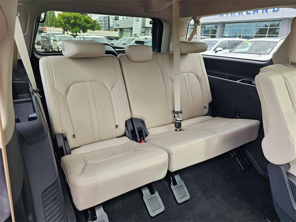new 2024 Ford Expedition Max car, priced at $76,579