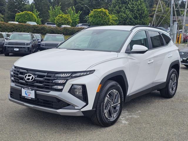 new 2025 Hyundai TUCSON Hybrid car, priced at $34,165