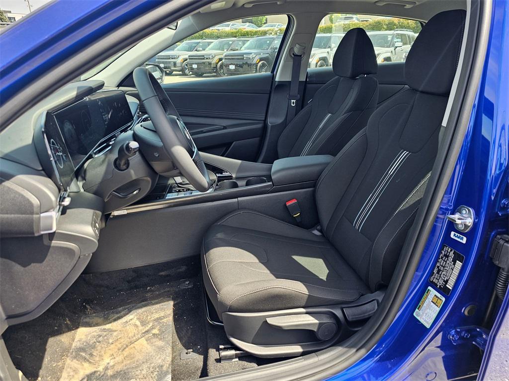 new 2025 Hyundai Elantra car, priced at $25,297