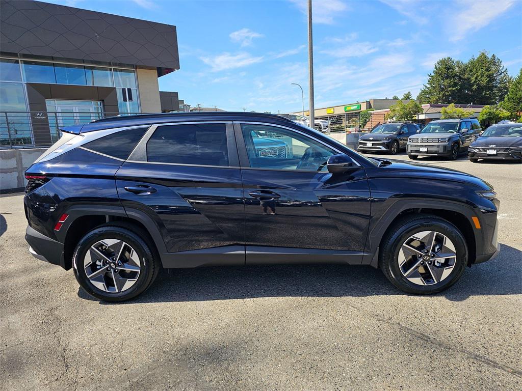 new 2025 Hyundai TUCSON Hybrid car, priced at $37,810