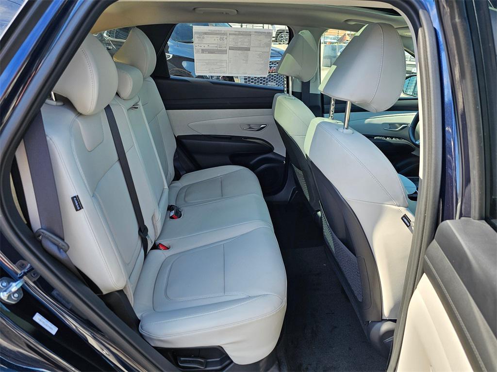 new 2025 Hyundai TUCSON Hybrid car, priced at $37,810