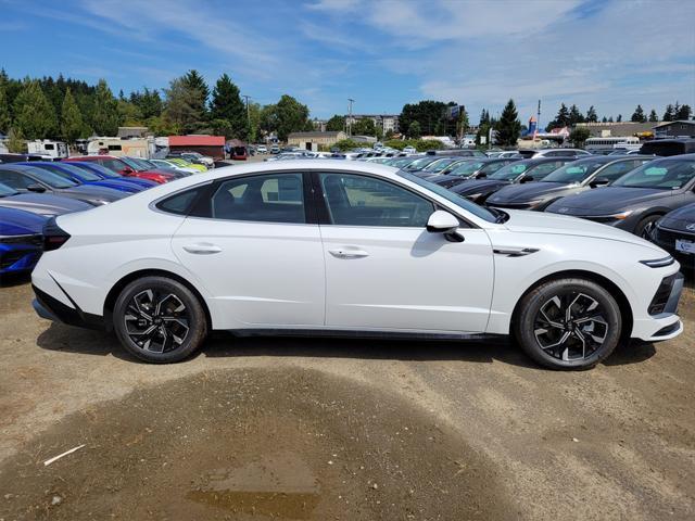 new 2024 Hyundai Sonata car, priced at $26,497