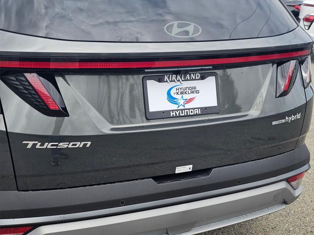 new 2025 Hyundai TUCSON Hybrid car, priced at $42,075