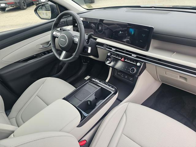 new 2025 Hyundai TUCSON Hybrid car, priced at $42,075