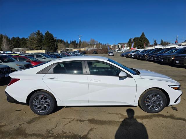 new 2025 Hyundai ELANTRA HEV car, priced at $25,630