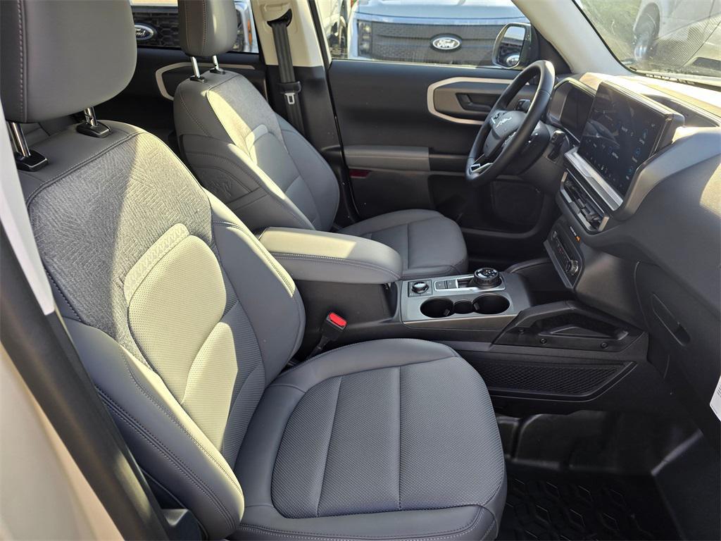 new 2025 Ford Bronco Sport car, priced at $42,014
