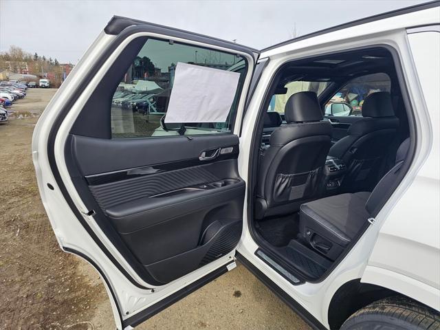 new 2025 Hyundai Palisade car, priced at $53,697