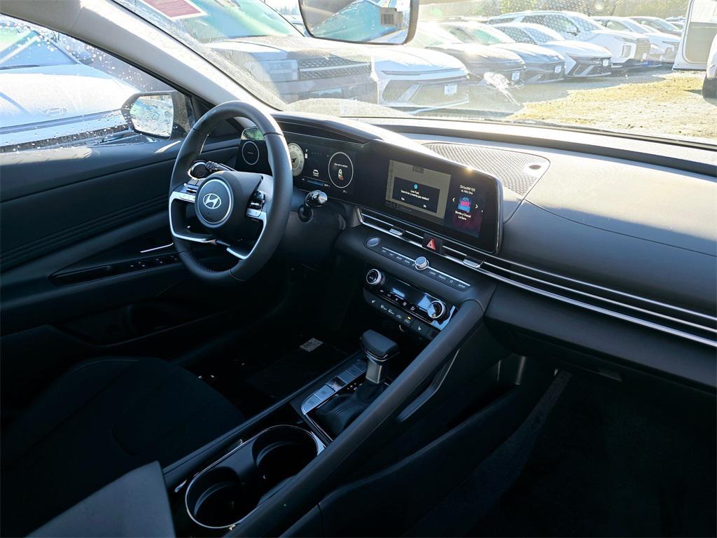 new 2025 Hyundai Elantra car, priced at $25,297